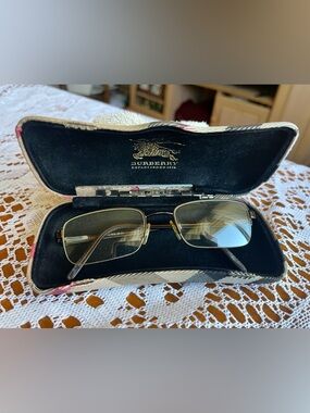 Burberry half rim glasses & case 1044 - 51 19 140 - frames
